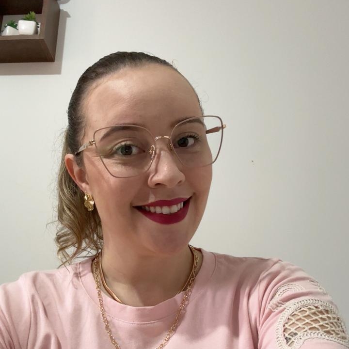 Foto de Geovana Barboza Salles Capel, psicólogo em Jandaia Do Sul
